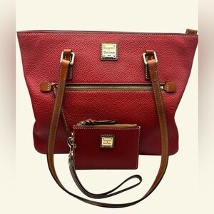 Dooney & Bourke Pebble Grain Large Shopper Tote Bag w/ Card Holder